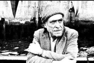 Citation de Bukowski sur le travail : une vision nuancée et des réflexions essentielles