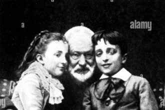 La famille dans la poésie de Victor Hugo : une exploration des liens et des émotions humaines